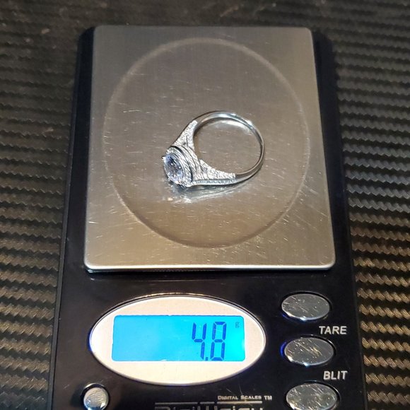 Size 9.75 925 Sterling Silver Bright Amazing Cubic Zirconia Ring - Picture 10 of 10